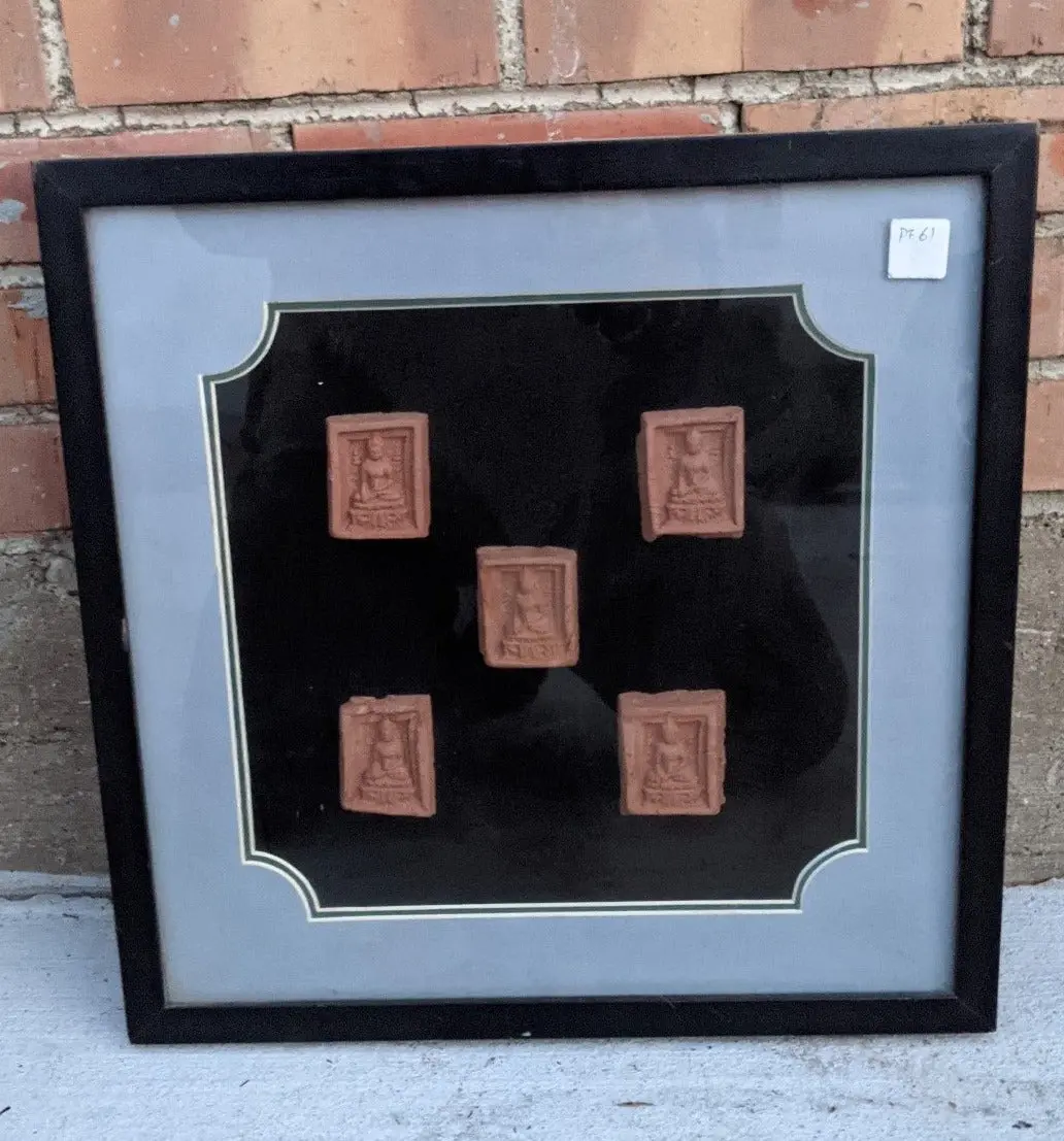 Square Black Framed Tiles With Grey Matt 1