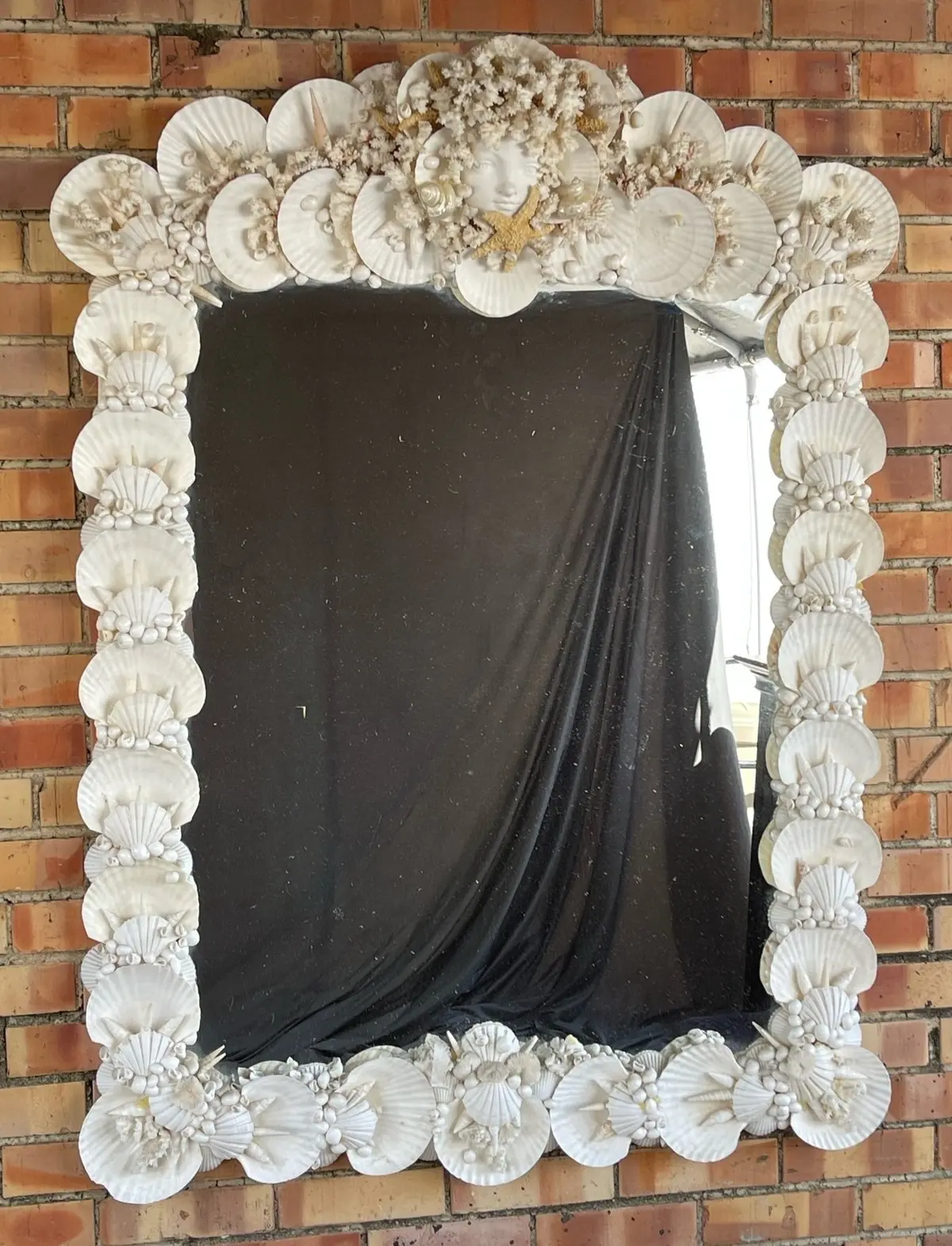 Large Shell Framed Mirror With Lady Head 1