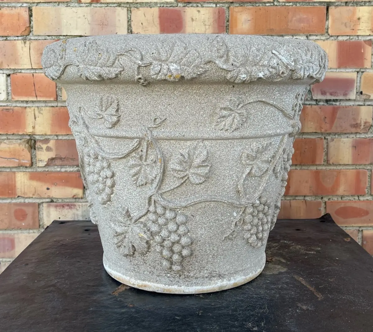 Large Grapes Motif Composition Planter 1