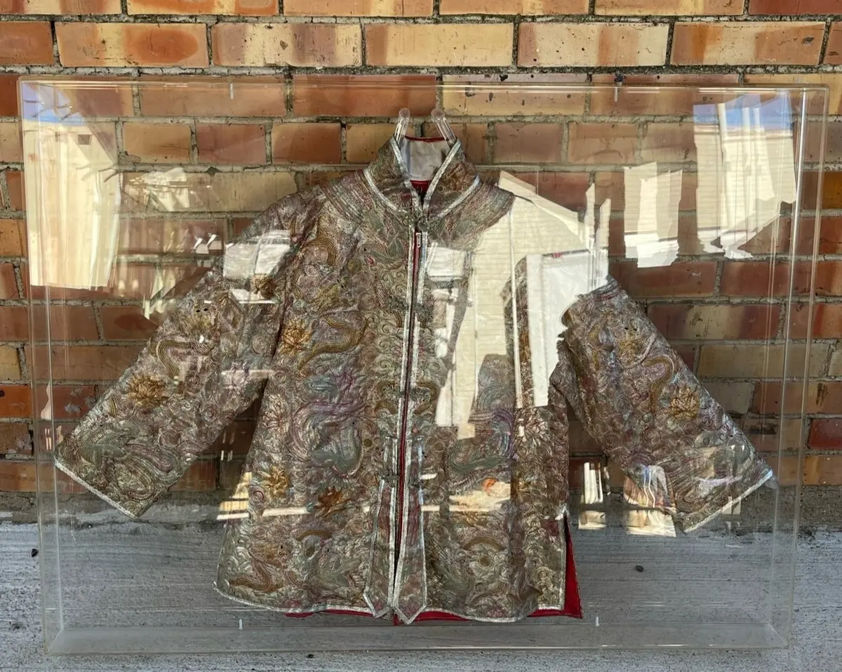 Chinese Wedding Coat In Plexiglass Case 1