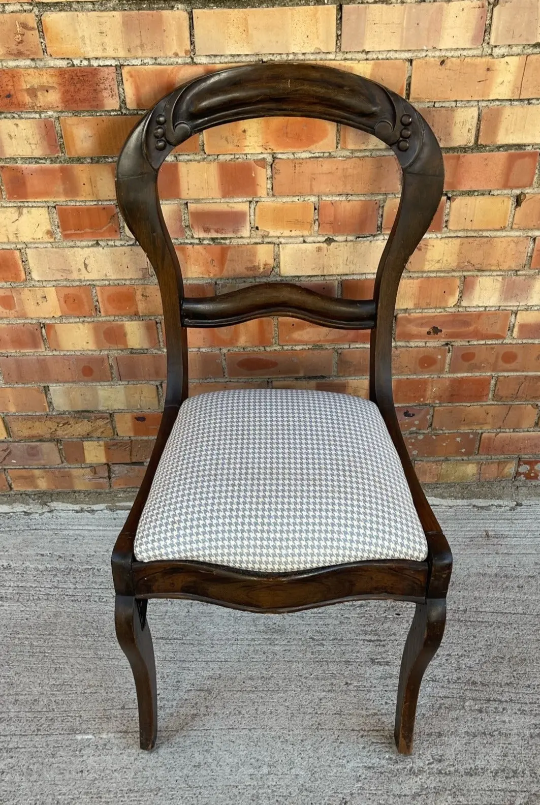 Small American Balloon Back Chair 1
