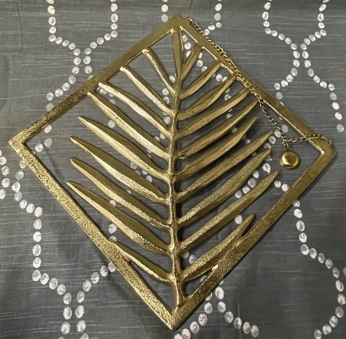 Square Gold Metal Foliate Design Wall Art 1