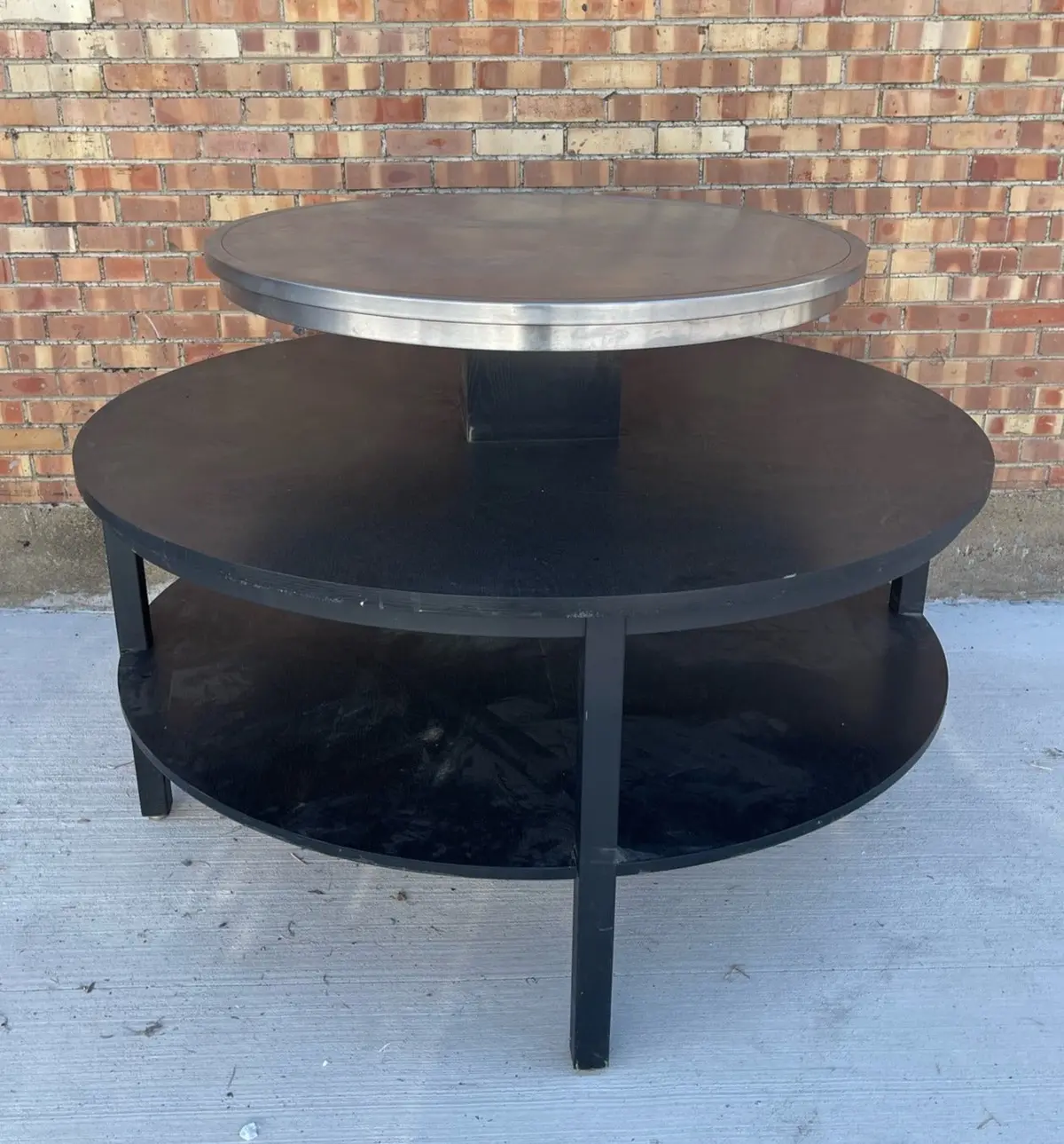 Round Tiered Black And Chrome Display Table 1