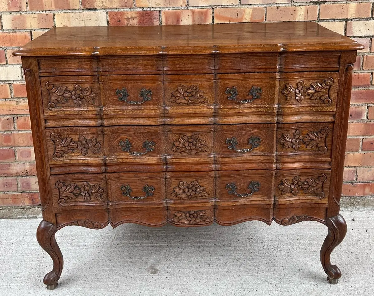 Flat Front 3 Drawer Country French Chest 1