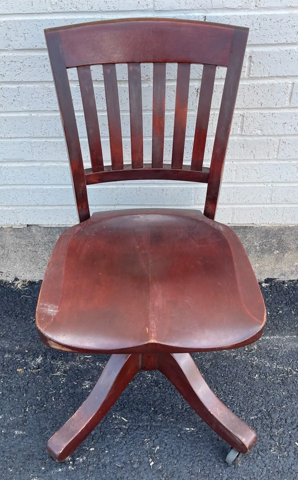 Mahogany Swivel Chair 1