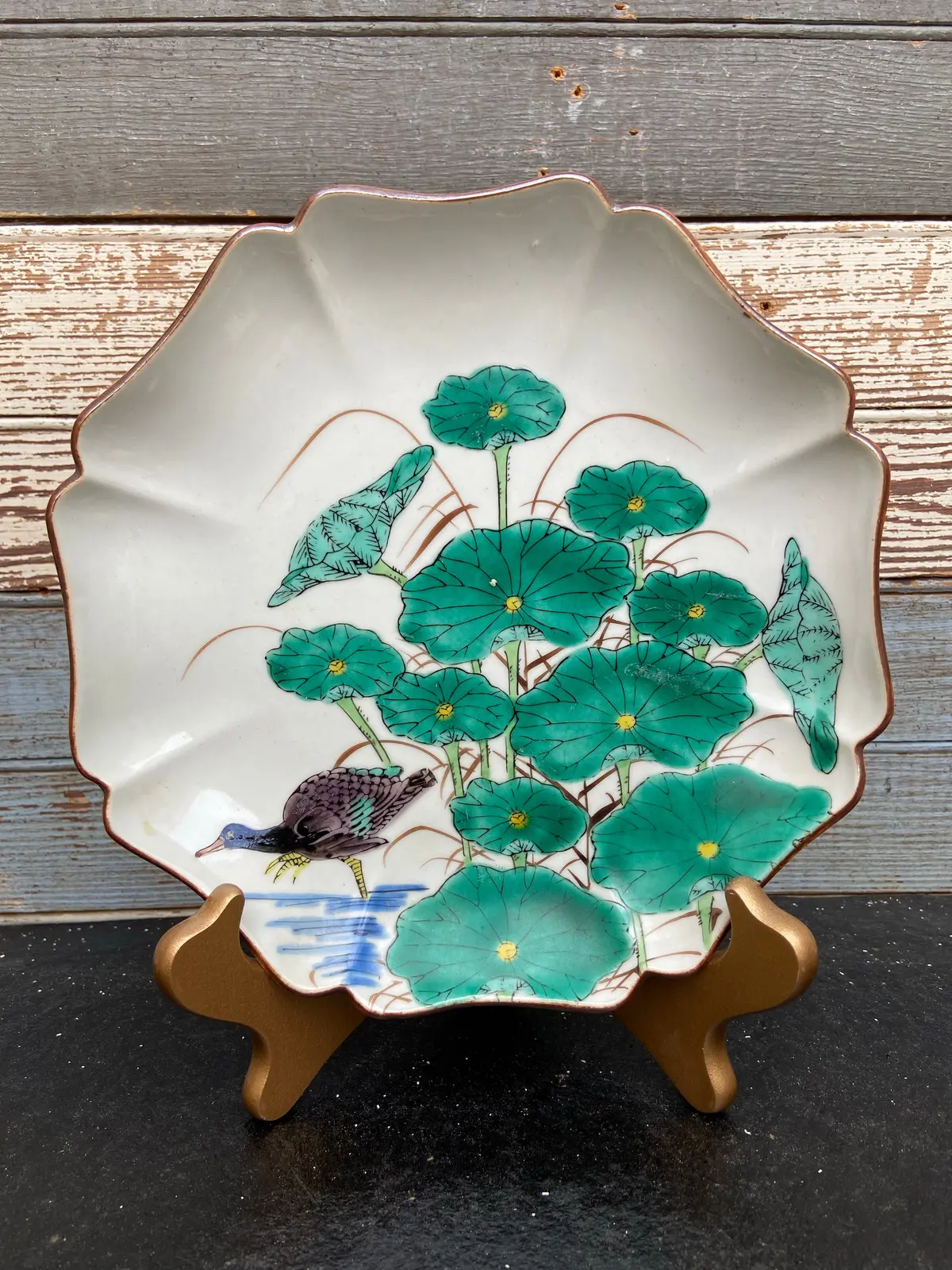 Green Asian Round Porcelain Lilypad Plate 1