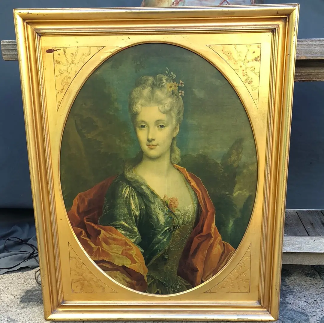 Oval Framed Print Of Lady In Gold Frame 1