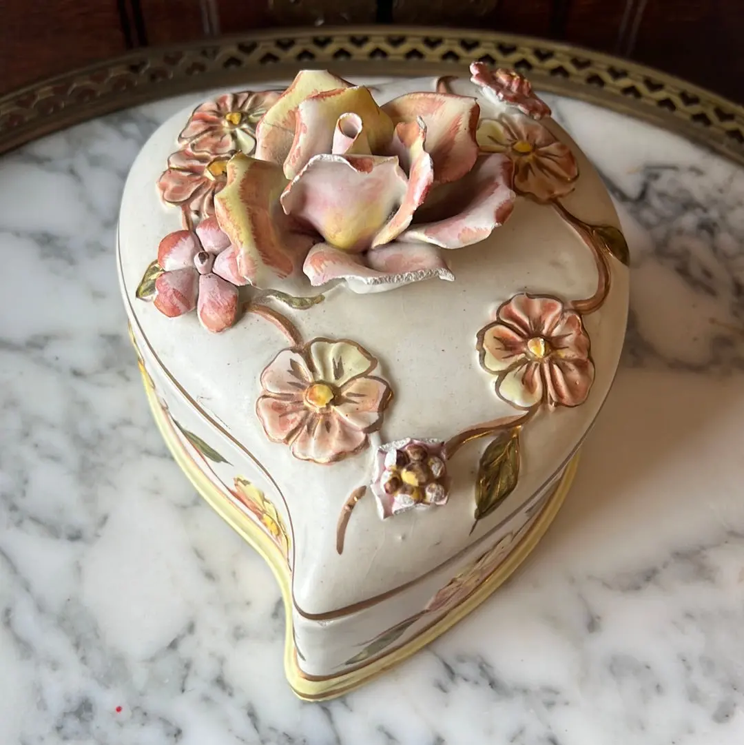 As Is Italian Floral Heart Shaped Box 1