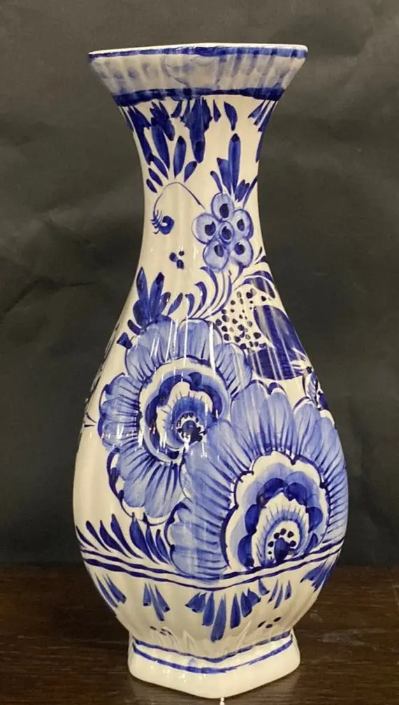 Small Delft Hexagonal Shaped Ribbed Vase 1
