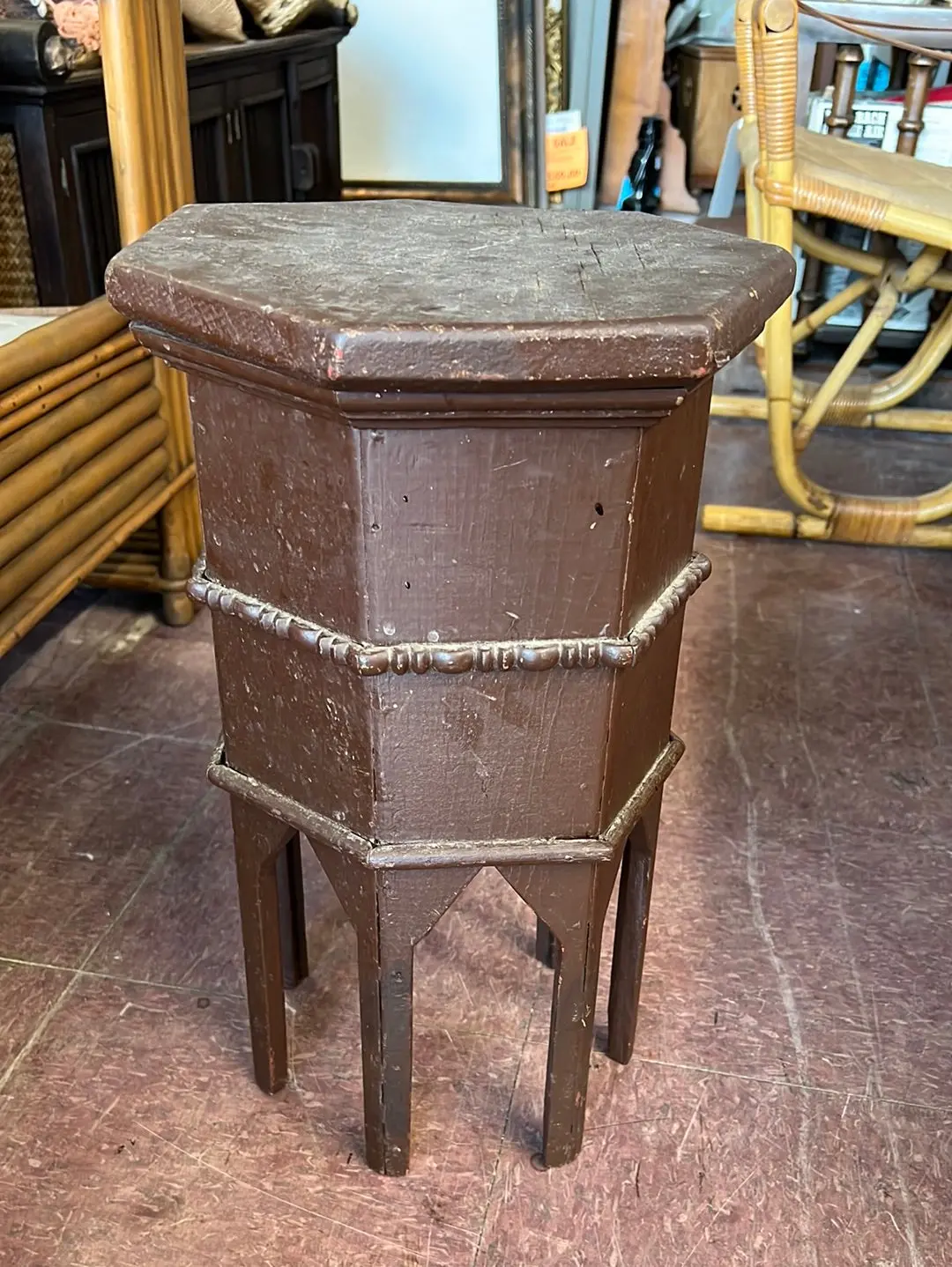 Brown 7 Leg Taboret 1