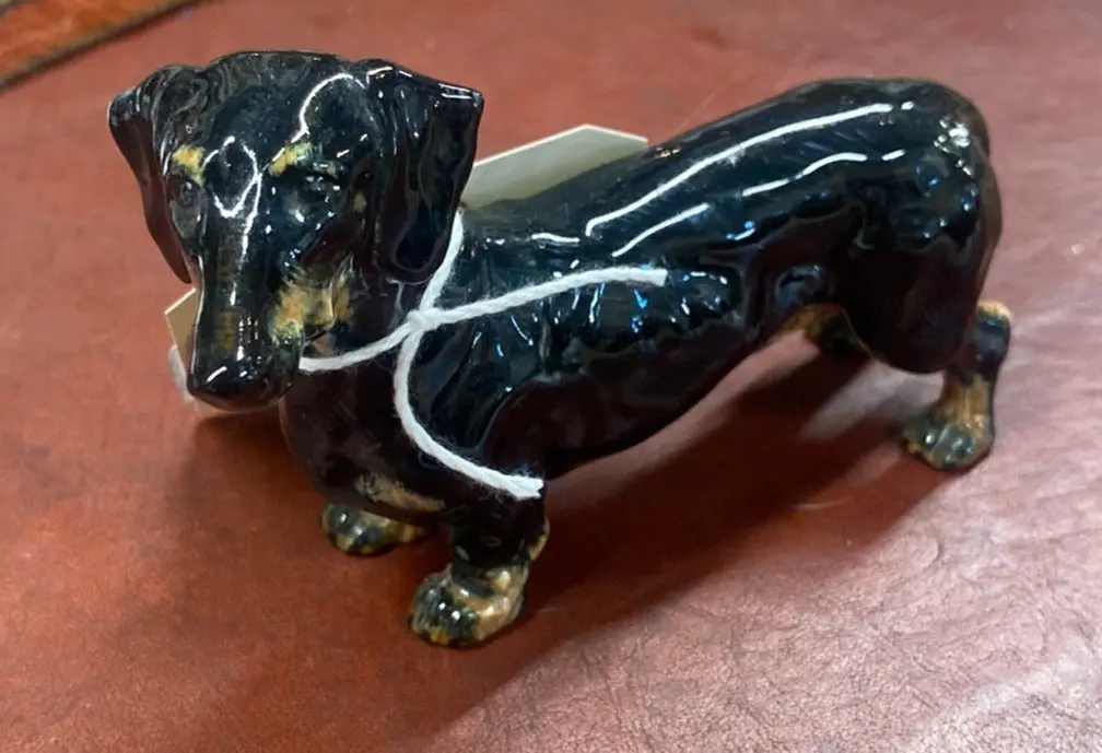 Royal Doulton Small Standing Dachshand 1