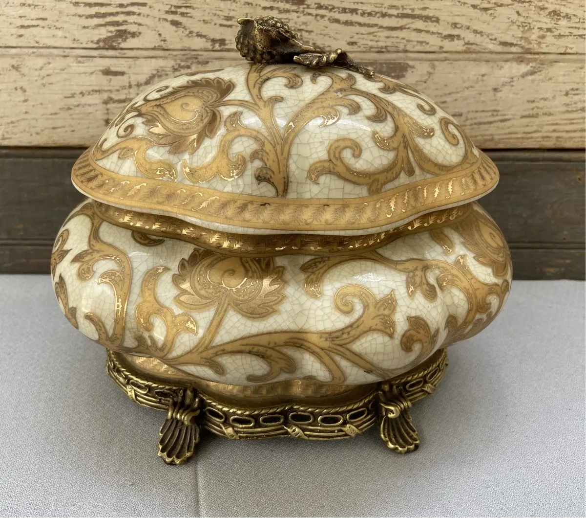 Lidded Porcelain And Brass Center Bowl With Gold Foliate Design 1
