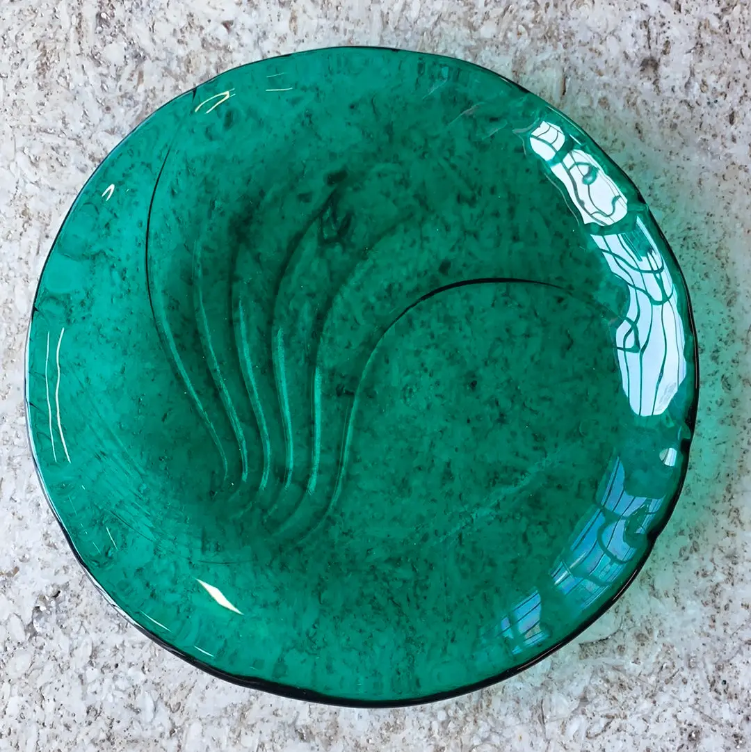 Emerald Green Glass Plate With Wave Design 1