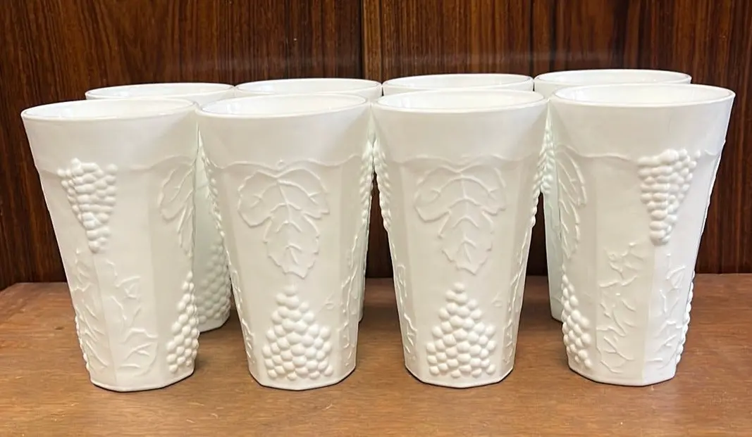 Set Of 8 Grape Motif Milk Glass Tumblers 1