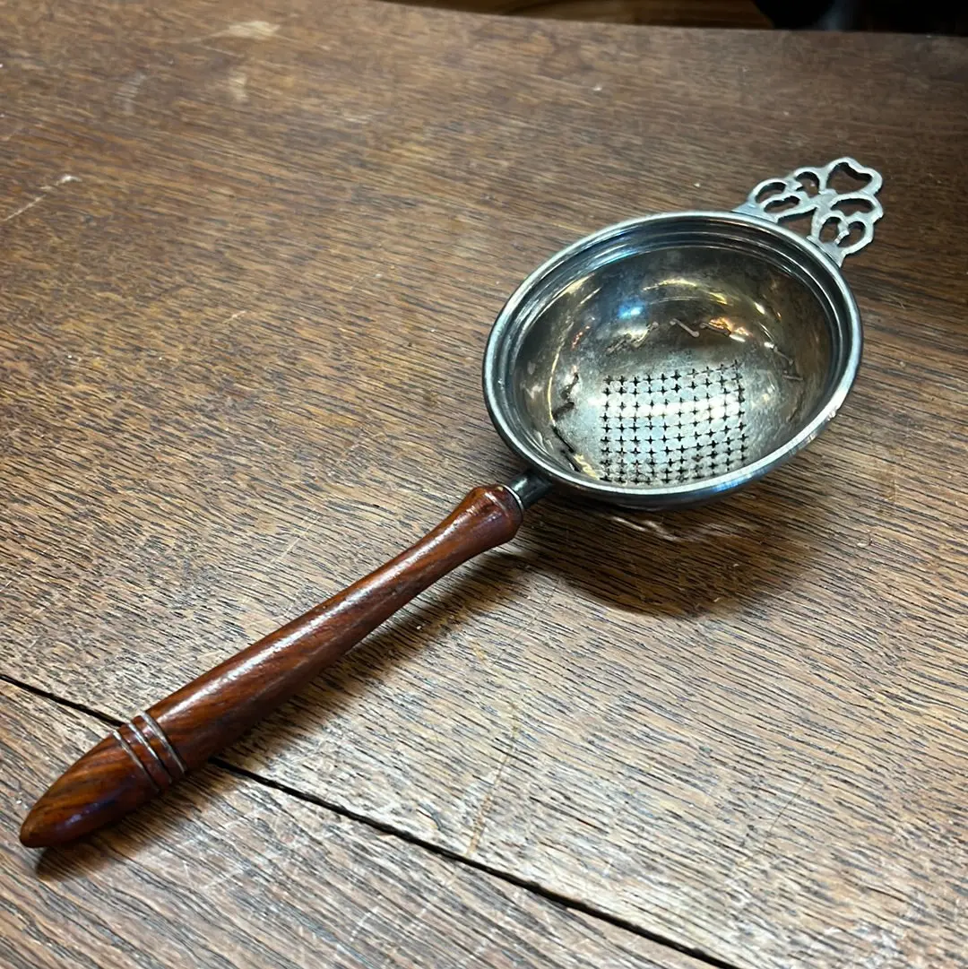 Large Silverplate Tea Strainer With Wood Handle 1