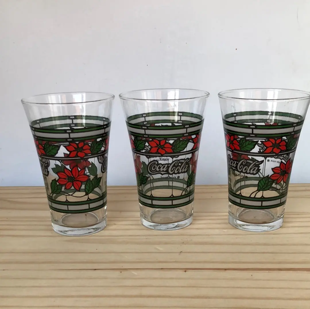 Set A Three Coca-Cola Poinsetta Glasses 1