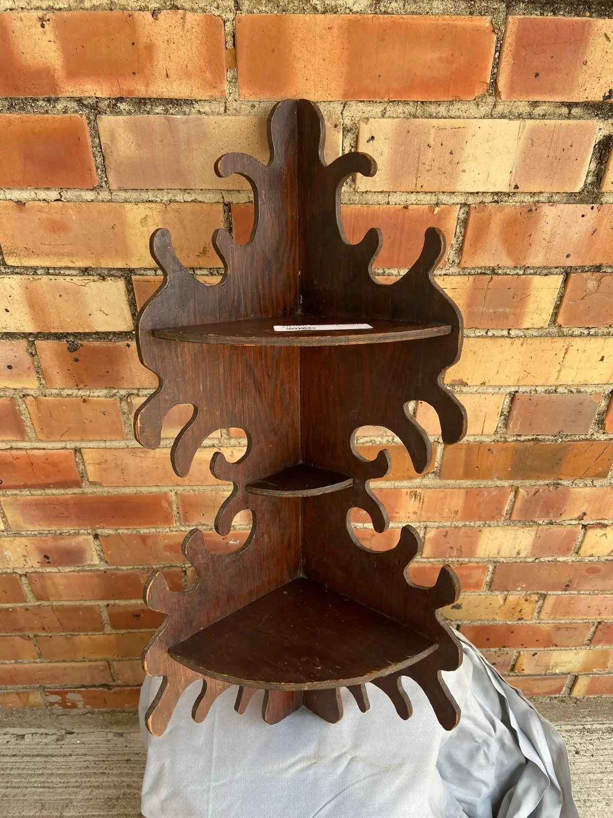 Small Wall Mounted Corner Shelf 1