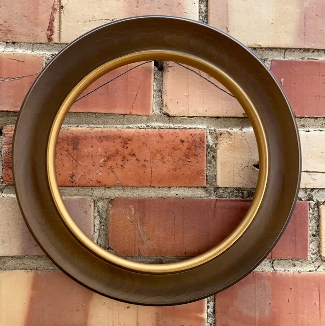 Round Wood Plate Frame 1