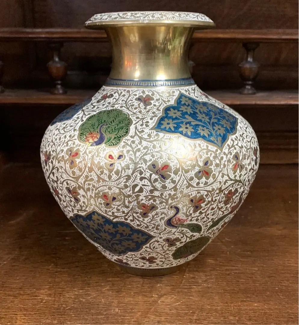 Cloisonne Vase With Peacocks 1