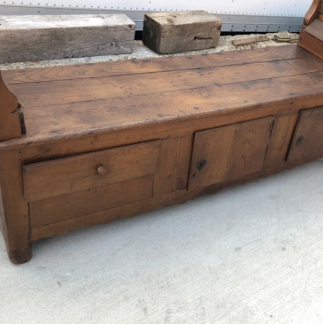 Rustic Elm Window Bench 1