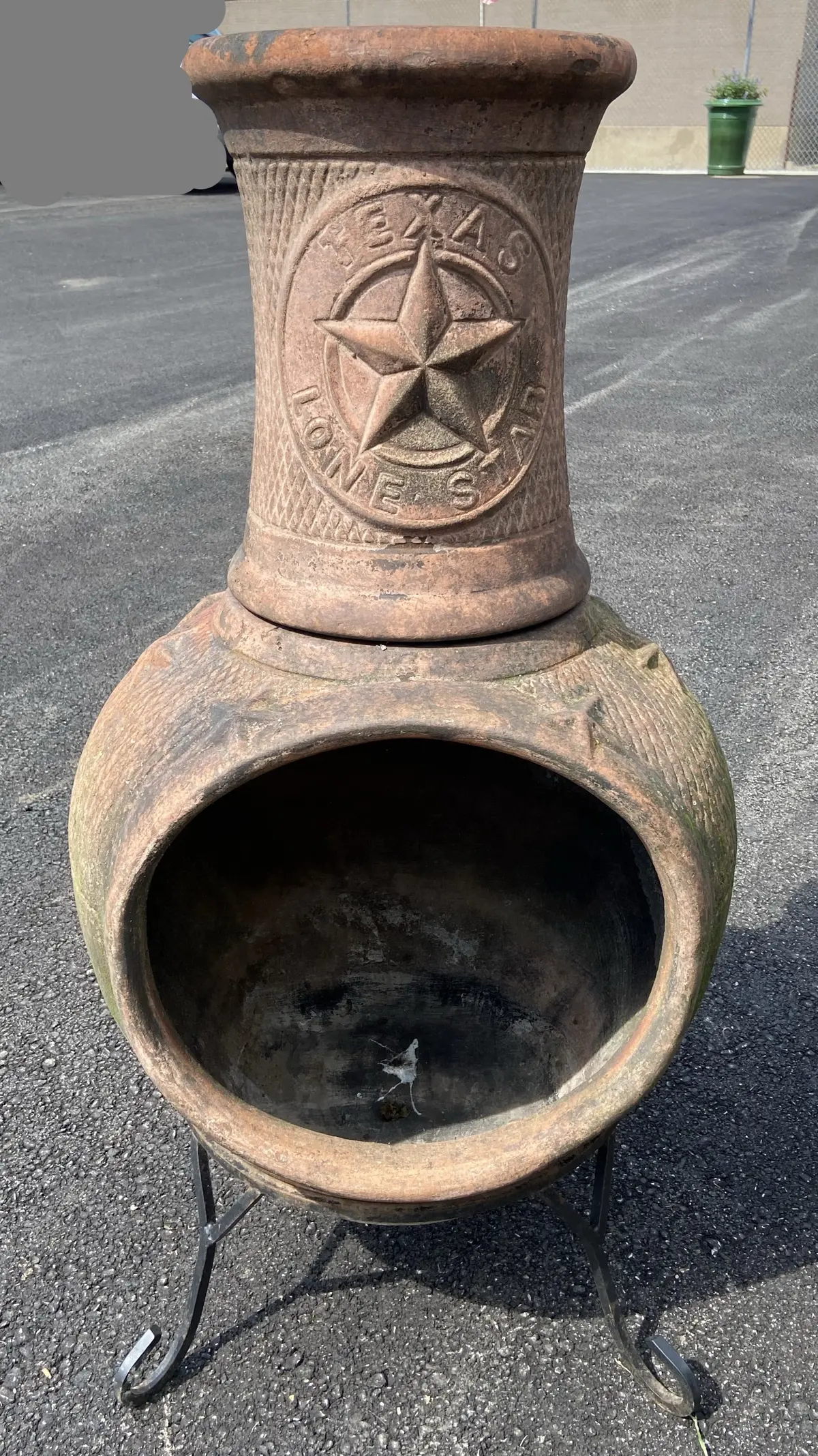 Large Ceramic Texas Chiminea On Stand 1