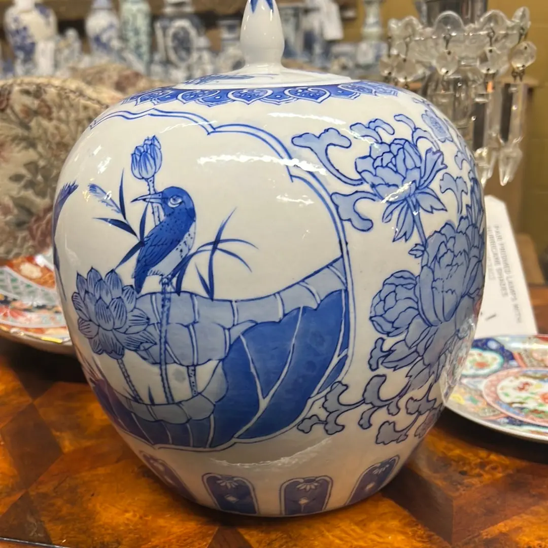 Large Chinese Blue And White Ginger Jar 1