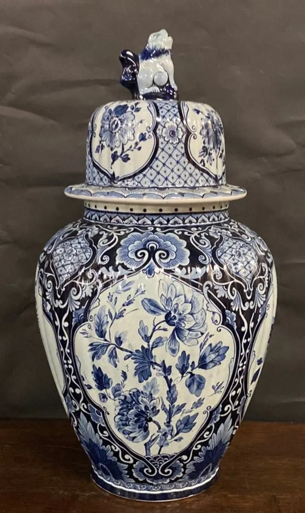 Delft Large Ginger Jar 1