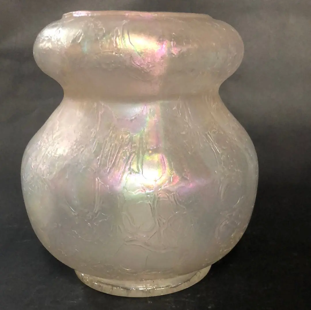 Iridescent Bulbous Crackled Vase 1