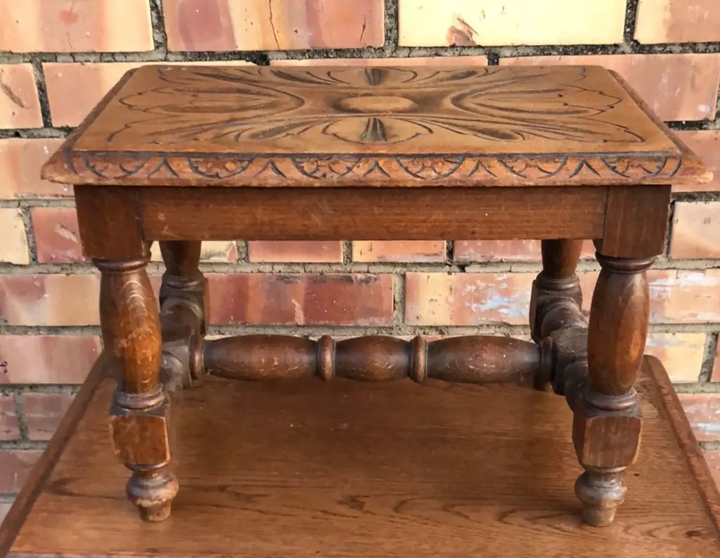 Small Oak Block And Turned Stool With Florette Carved Top 1