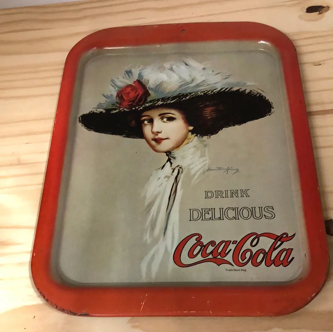 Reproduction Lady In Hat Coca-Cola Tray 1
