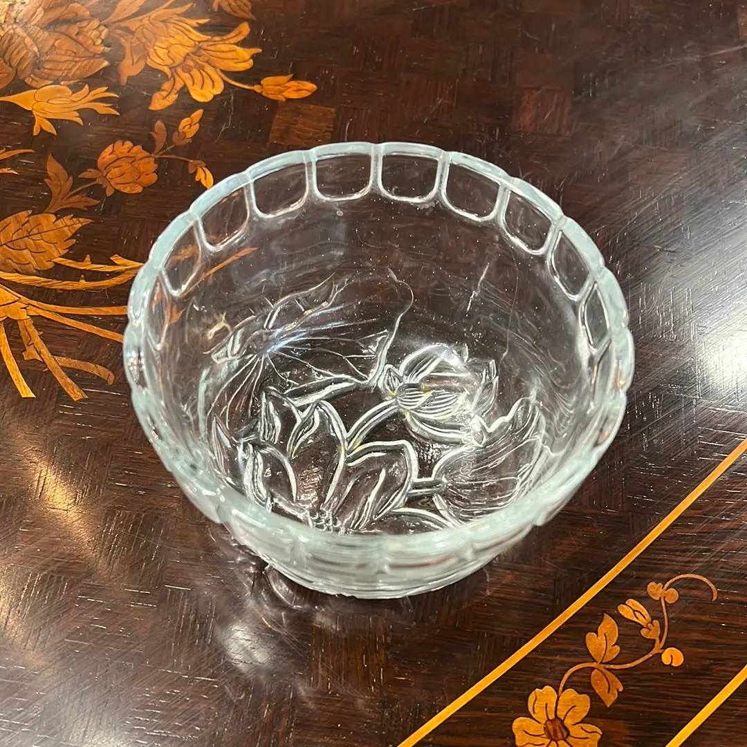 Small Floral Pressed Dish 1
