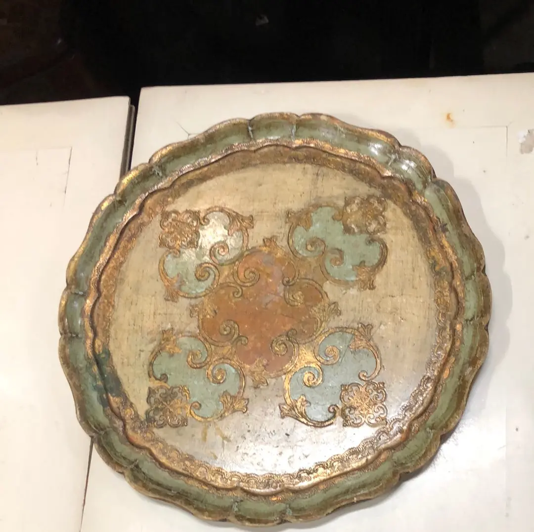 Large Round Gold And Green Florentine Tray 1