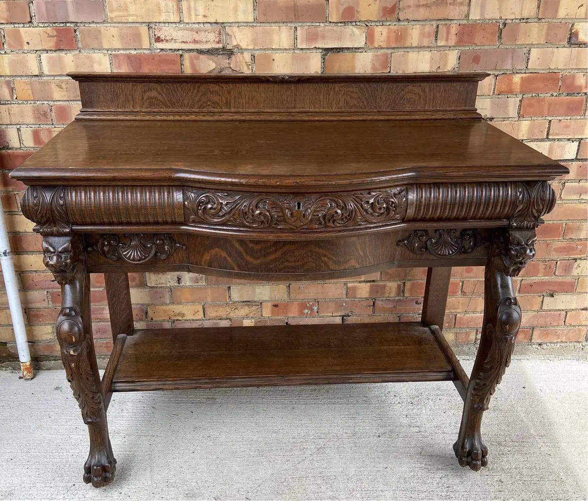 R.J. Horner Oak Server 1