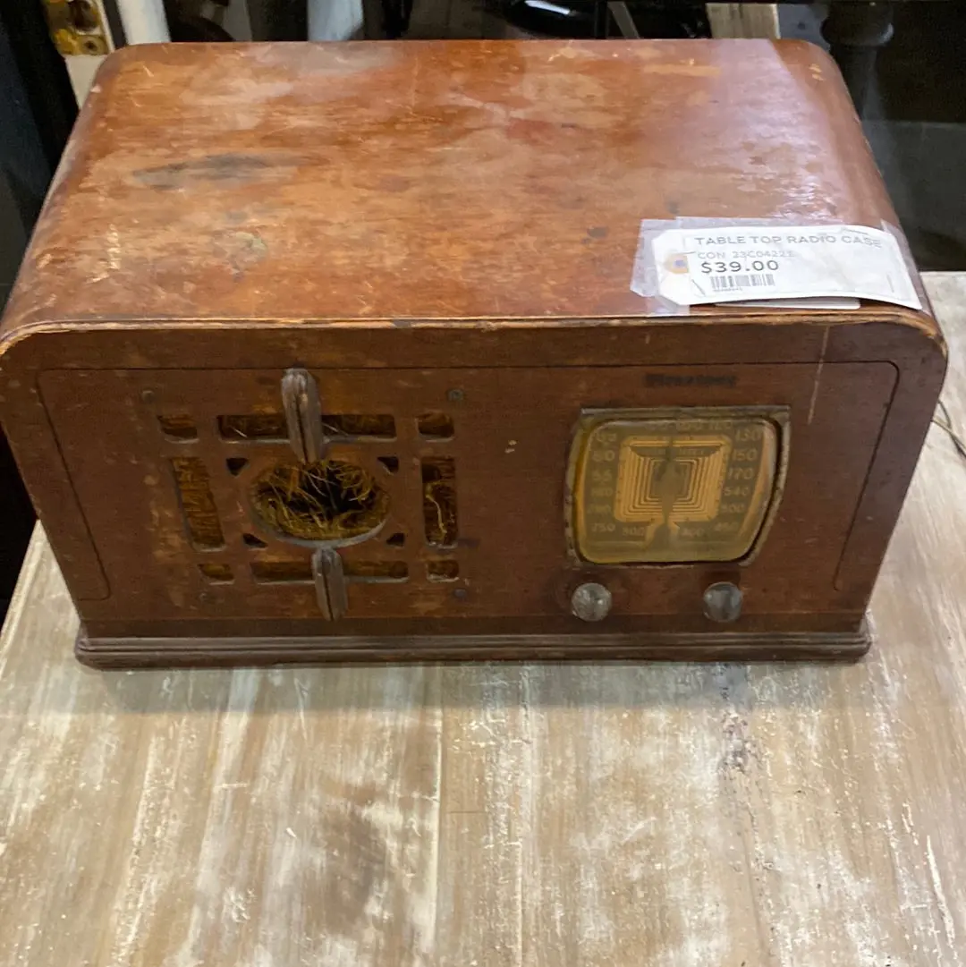 Table Top Radio Case 1
