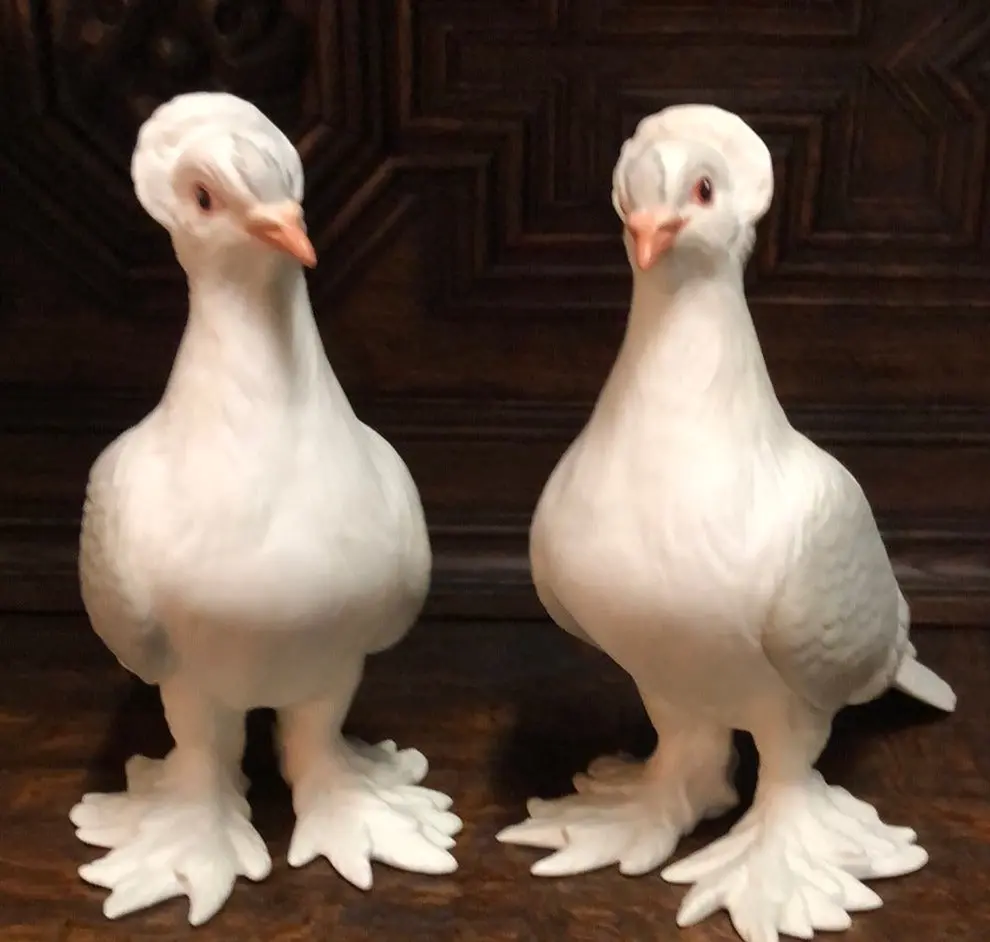 Boehm Large Feather Footed Pigeons 1