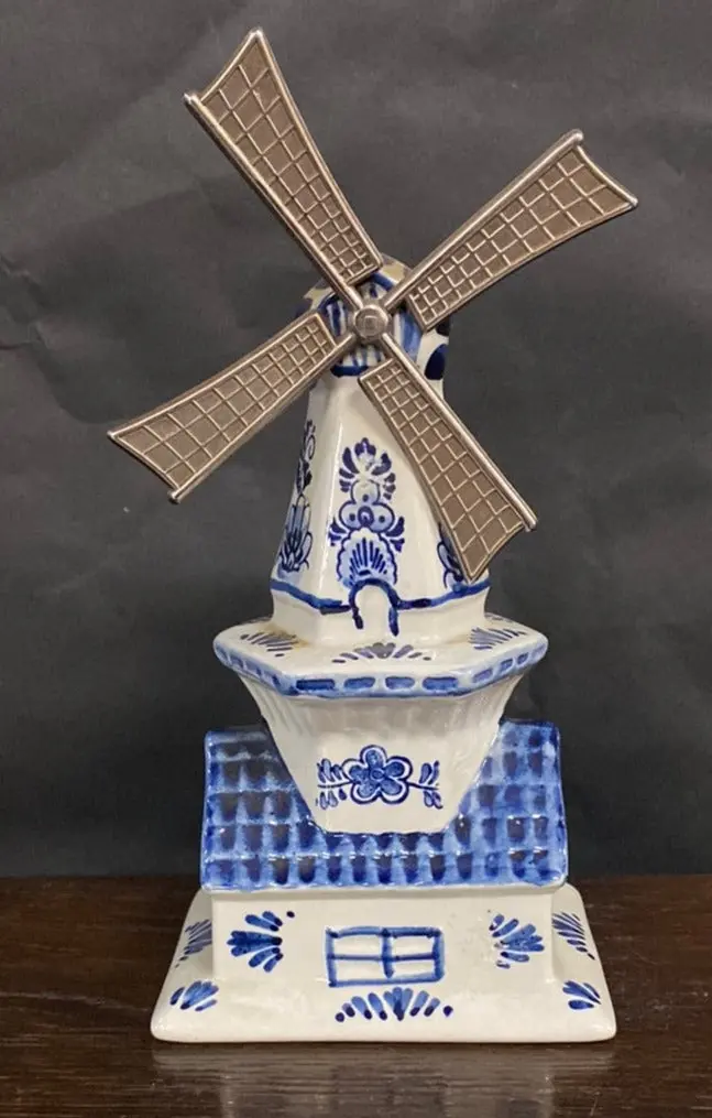 Delft Windmill Figurine 1