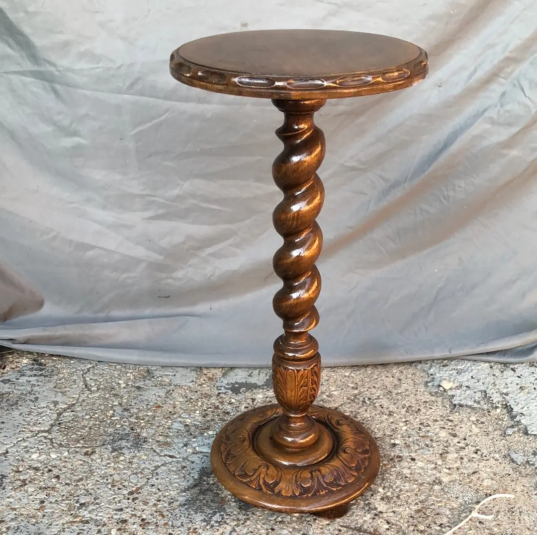 Small Beech Pedestal Dark 1
