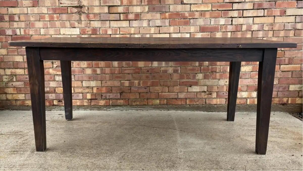 Pine Farm Table With Tapered Legs As Found 1