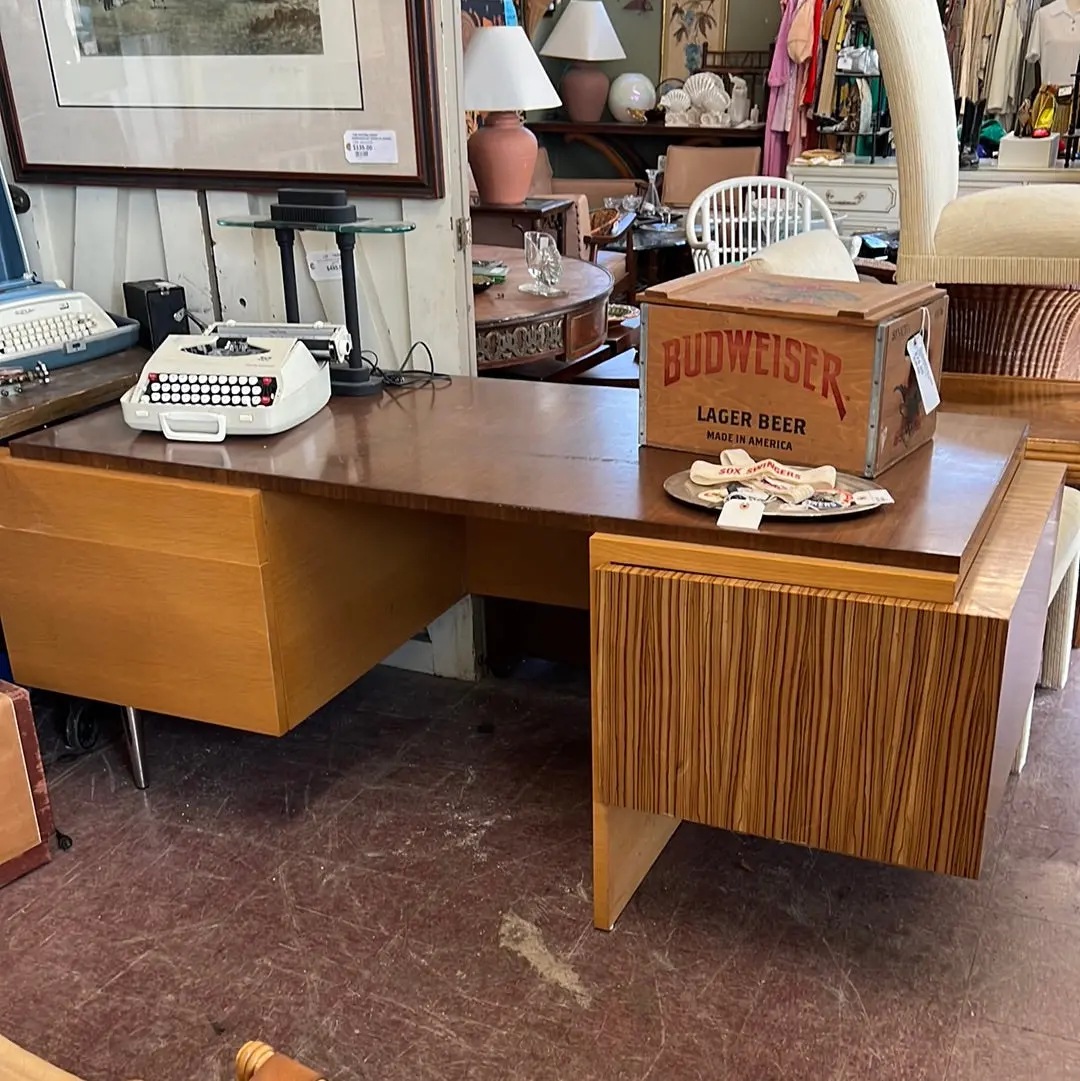 Large Modern Assymetrical Desk 1