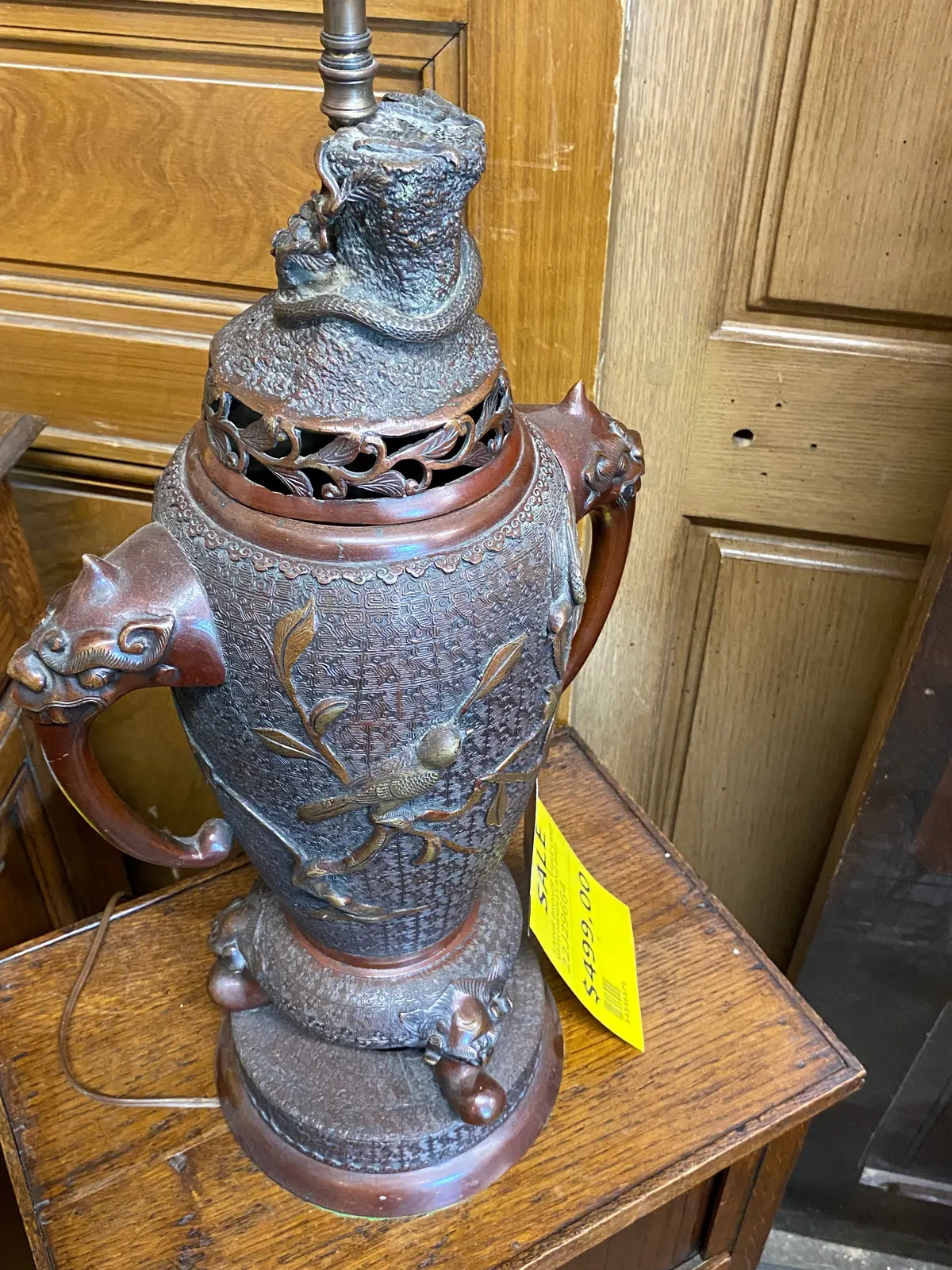 Large Bronze Table Lamp With Handles And Bird 1