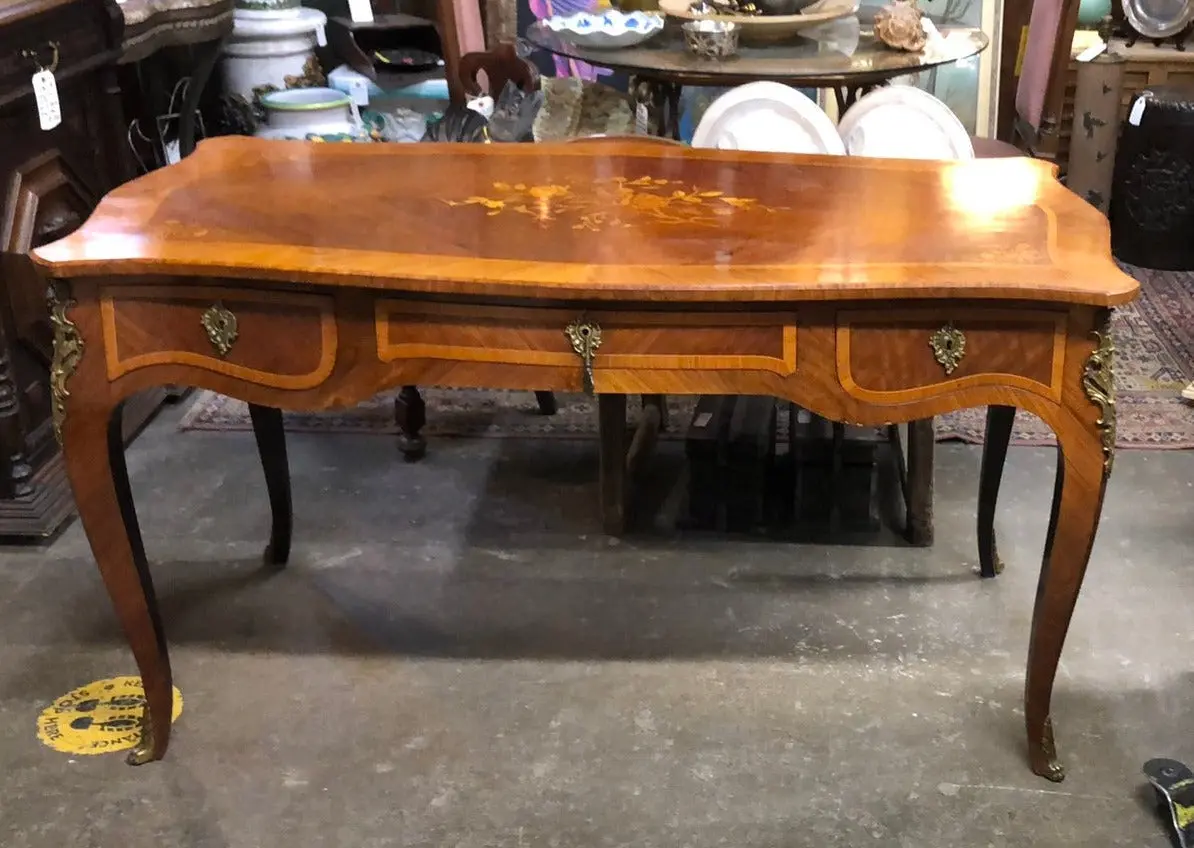 Inlaid French Desk Table With Ormulu 1