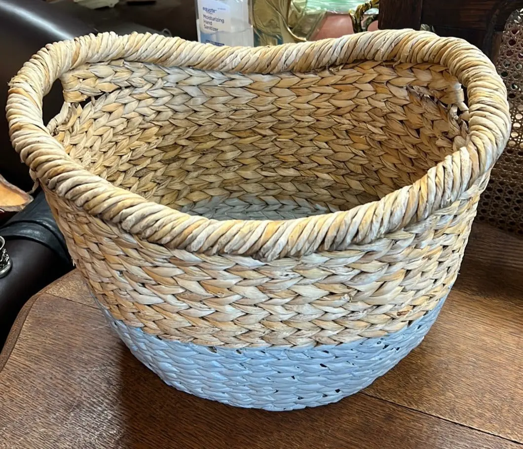 Double Handled Woven Vintage Basket 1