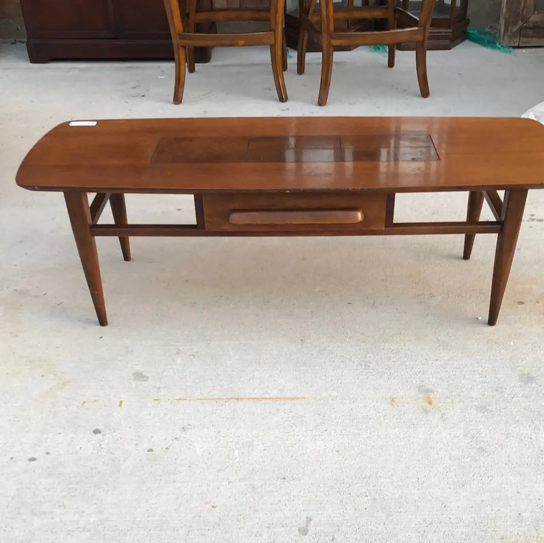 Midcentury Coffe Table With Drawer 1