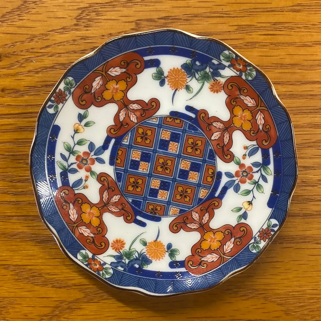 Small Imari Colored Plate 1