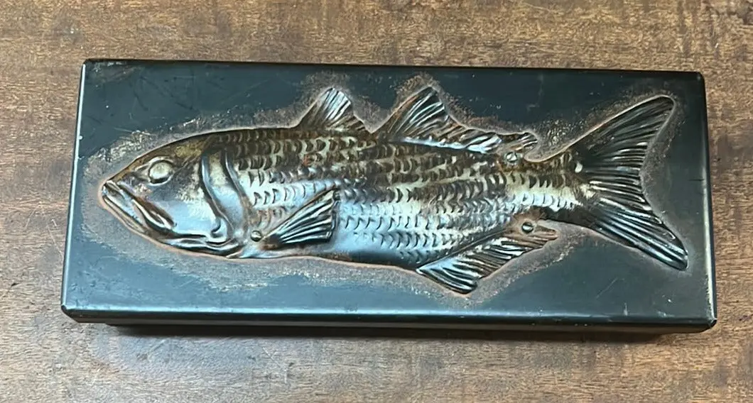 Metal Box With Fish 1