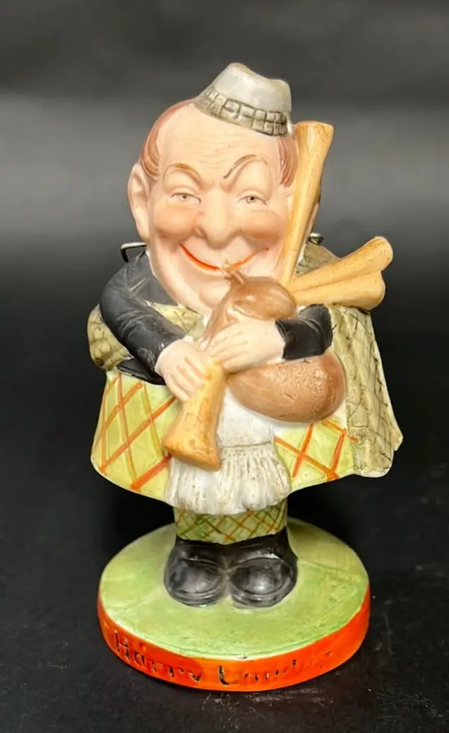 Harry Louder Bisque German Bag Piper Bobble 1