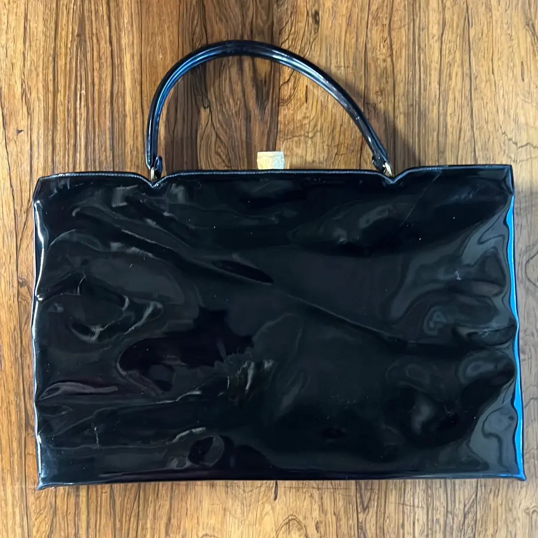 Large Black Patent Leather Handbag With Golden Clasp 1