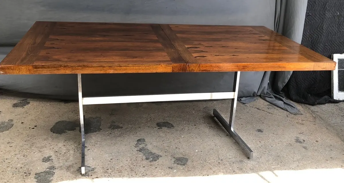 Chrome Base Table With Mahogany And Roosewood Top 1
