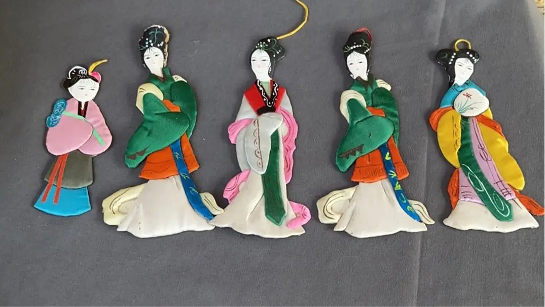 Fabric Chinese Figures Set In Box 1