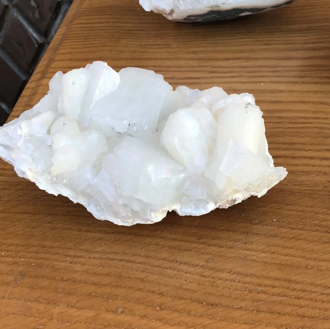 Small Quartz Geode 1